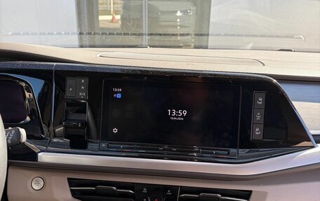 Volkswagen Multivan, 2022 год, 6 280 000 рублей, 15 фотография