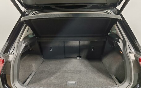 Volkswagen Tiguan II, 2017 год, 1 849 000 рублей, 10 фотография