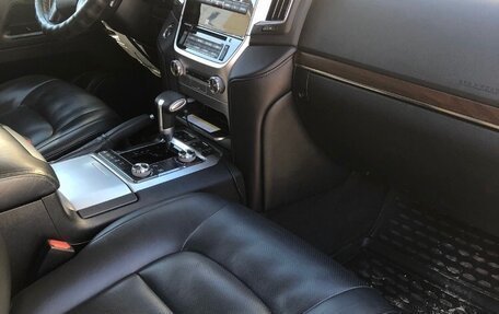 Toyota Land Cruiser 200, 2015 год, 6 550 000 рублей, 4 фотография