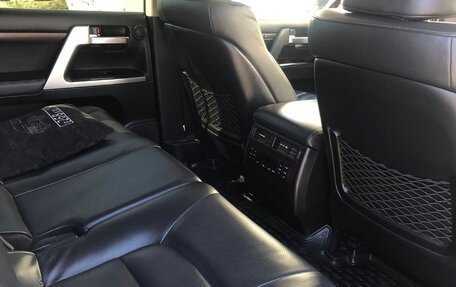 Toyota Land Cruiser 200, 2015 год, 6 550 000 рублей, 3 фотография