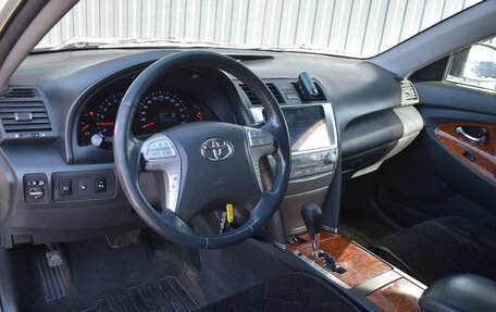 Toyota Camry, 2010 год, 819 999 рублей, 17 фотография