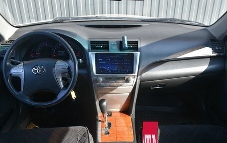 Toyota Camry, 2010 год, 819 999 рублей, 11 фотография