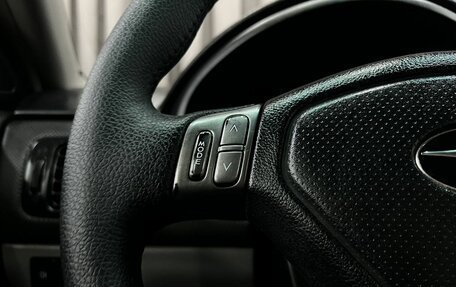 Subaru Forester, 2005 год, 759 900 рублей, 13 фотография