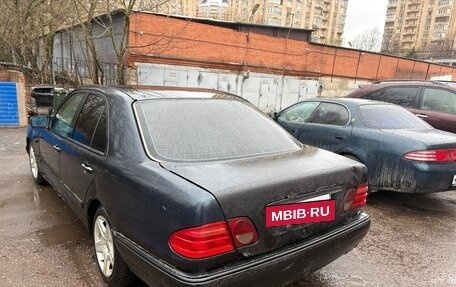 Mercedes-Benz E-Класс, 1996 год, 90 000 рублей, 9 фотография