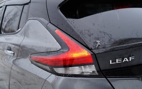 Nissan Leaf II, 2018 год, 1 480 000 рублей, 8 фотография