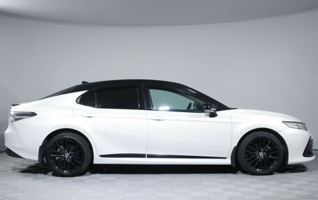 Toyota Camry, 2021 год, 3 349 700 рублей, 7 фотография