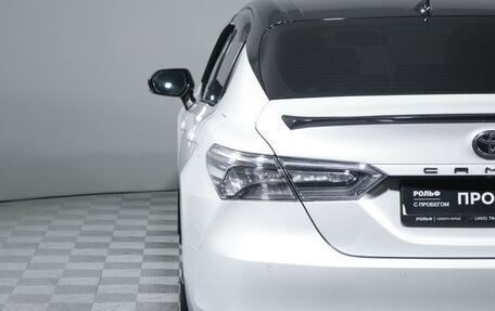 Toyota Camry, 2021 год, 3 349 700 рублей, 33 фотография