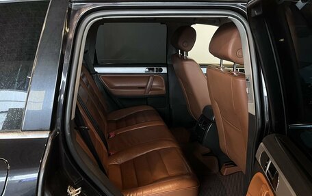 Volkswagen Touareg III, 2005 год, 697 000 рублей, 17 фотография