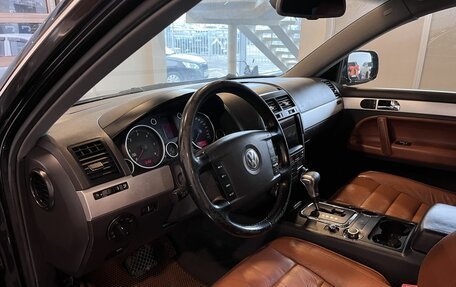 Volkswagen Touareg III, 2005 год, 697 000 рублей, 22 фотография