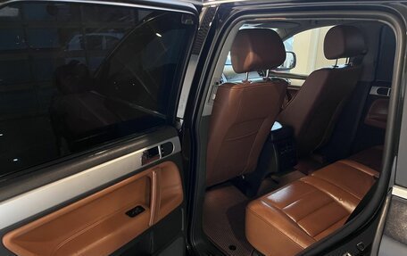 Volkswagen Touareg III, 2005 год, 697 000 рублей, 23 фотография