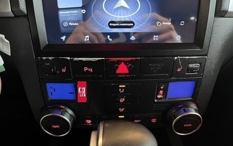 Volkswagen Touareg III, 2005 год, 697 000 рублей, 15 фотография