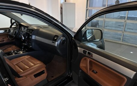 Volkswagen Touareg III, 2005 год, 697 000 рублей, 26 фотография