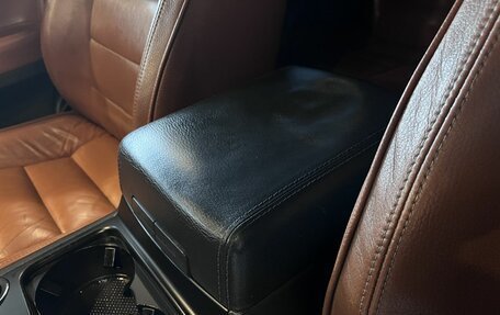 Volkswagen Touareg III, 2005 год, 697 000 рублей, 32 фотография