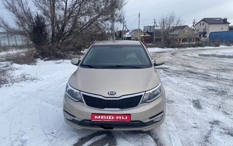 KIA Rio III рестайлинг, 2015 год, 650 000 рублей, 1 фотография