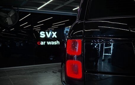 Land Rover Range Rover IV рестайлинг, 2018 год, 7 500 000 рублей, 12 фотография