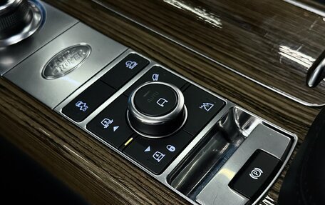 Land Rover Range Rover IV рестайлинг, 2018 год, 7 500 000 рублей, 21 фотография