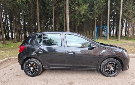 Renault Sandero II рестайлинг, 2016 год, 950 000 рублей, 12 фотография