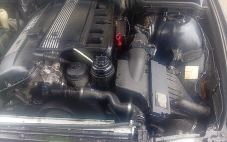 BMW 5 серия, 2000 год, 350 000 рублей, 8 фотография