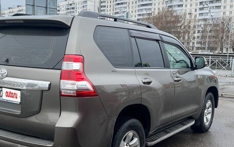 Toyota Land Cruiser Prado 150 рестайлинг 2, 2014 год, 2 850 000 рублей, 4 фотография