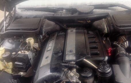 BMW 5 серия, 2000 год, 350 000 рублей, 7 фотография