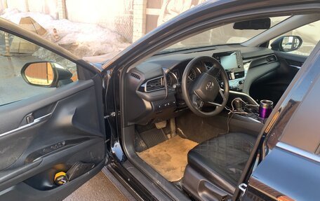 Toyota Camry, 2021 год, 3 000 000 рублей, 5 фотография
