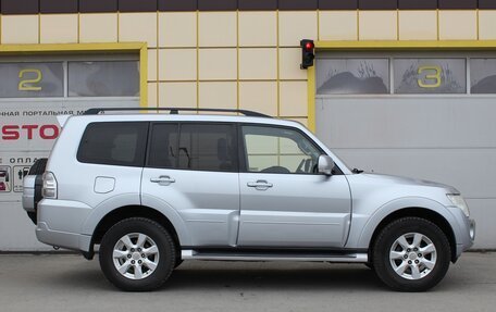 Mitsubishi Pajero IV, 2014 год, 2 445 000 рублей, 7 фотография