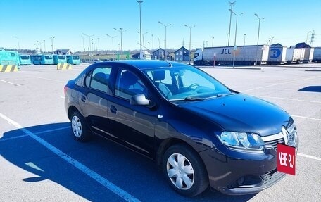 Renault Logan II, 2015 год, 650 000 рублей, 3 фотография