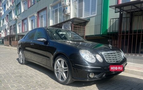 Mercedes-Benz E-Класс, 2004 год, 730 000 рублей, 2 фотография