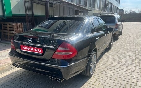 Mercedes-Benz E-Класс, 2004 год, 730 000 рублей, 4 фотография