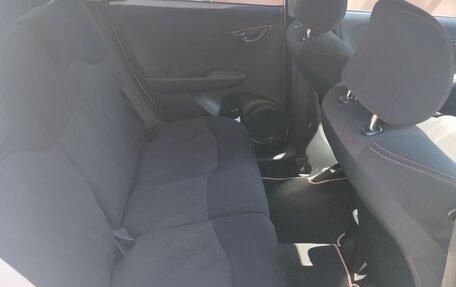 Honda Fit III, 2010 год, 985 000 рублей, 6 фотография