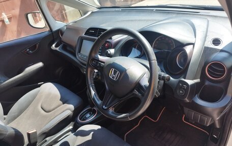 Honda Fit III, 2010 год, 985 000 рублей, 5 фотография