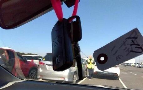 Honda Fit III, 2010 год, 985 000 рублей, 17 фотография