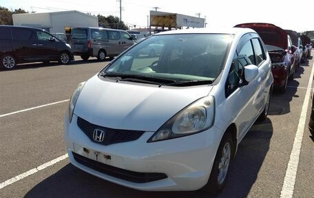 Honda Fit III, 2010 год, 985 000 рублей, 25 фотография