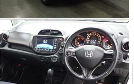 Honda Fit III, 2010 год, 985 000 рублей, 26 фотография