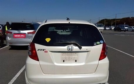 Honda Fit III, 2010 год, 985 000 рублей, 24 фотография