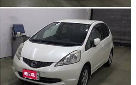 Honda Fit III, 2010 год, 985 000 рублей, 27 фотография