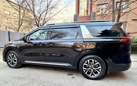 KIA Carnival, 2023 год, 4 950 000 рублей, 10 фотография