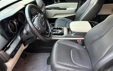 KIA Carnival, 2023 год, 4 950 000 рублей, 17 фотография