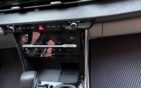 KIA Carnival, 2023 год, 4 950 000 рублей, 22 фотография