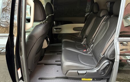 KIA Carnival, 2023 год, 4 950 000 рублей, 24 фотография