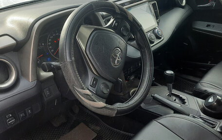 Toyota RAV4, 2013 год, 1 820 000 рублей, 4 фотография