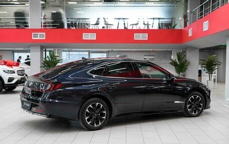 Hyundai Sonata VIII, 2019 год, 2 250 000 рублей, 2 фотография