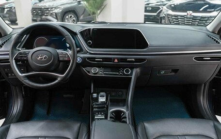 Hyundai Sonata VIII, 2019 год, 2 250 000 рублей, 16 фотография