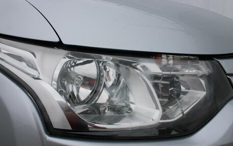 Mitsubishi Outlander III рестайлинг 3, 2014 год, 1 600 000 рублей, 21 фотография