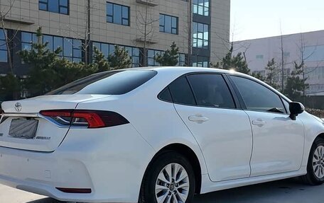 Toyota Corolla, 2022 год, 1 500 000 рублей, 4 фотография