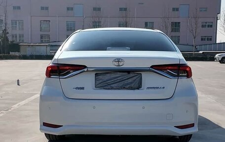 Toyota Corolla, 2022 год, 1 500 000 рублей, 5 фотография