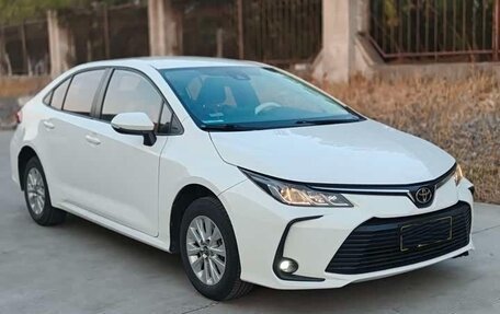 Toyota Corolla, 2022 год, 1 480 000 рублей, 2 фотография