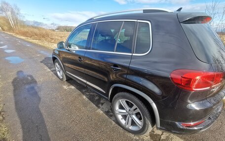 Volkswagen Tiguan I, 2016 год, 2 100 000 рублей, 3 фотография