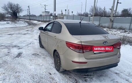 KIA Rio III рестайлинг, 2015 год, 650 000 рублей, 4 фотография