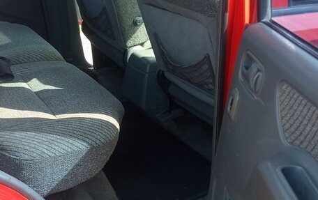 Nissan Terrano II рестайлинг, 1994 год, 419 000 рублей, 14 фотография